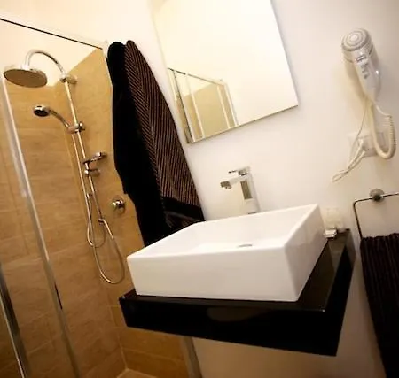 بيت ضيافة Fabris Palace 3*