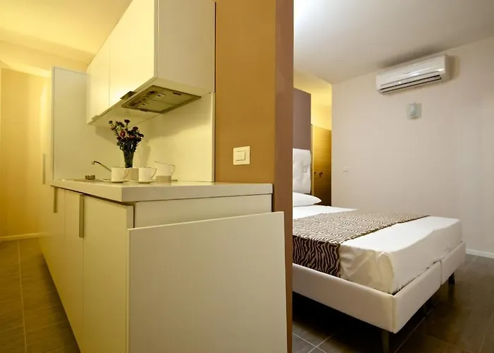 Fabris Palace בית הארחה 3*